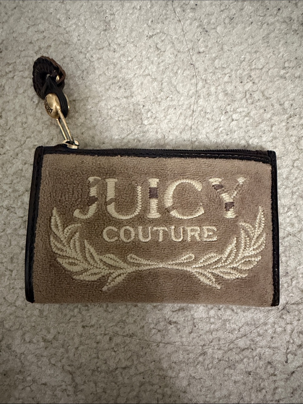 Vintage Juicy Couture Brown Taupe Velour Logo Card Holder with Gold Accent